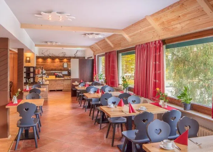 ألبِنسوننه